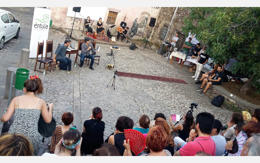 Riparte “Éntula. Il Festival letterario diffuso con la Sardegna”